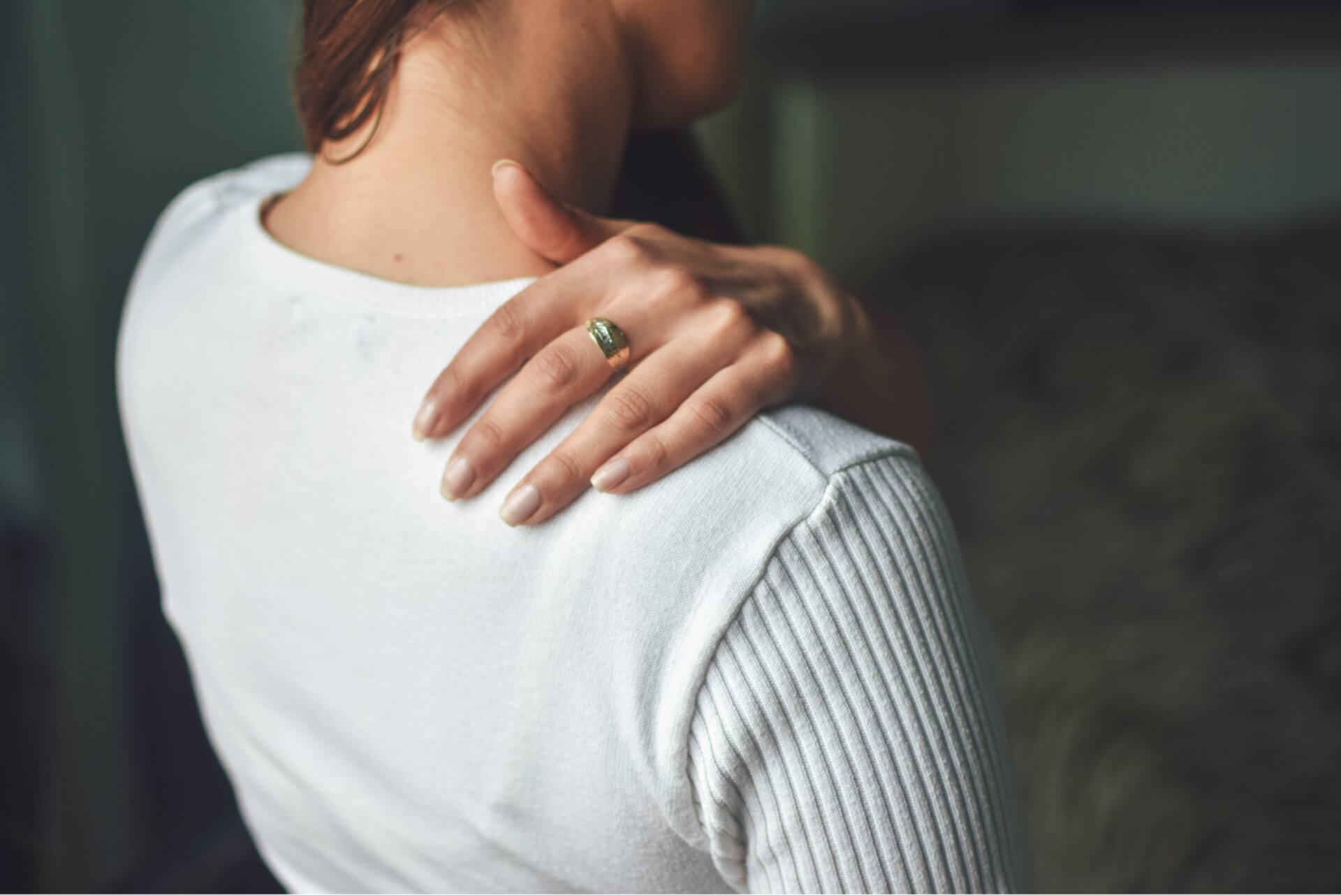 額 関節 症 症状